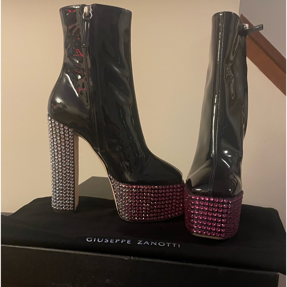 Giuseppe Zanotti brand New